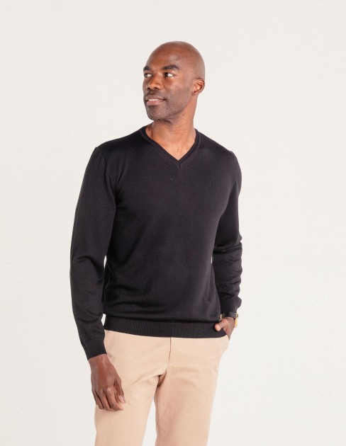 Pull noir col V PER-KB-MPU14